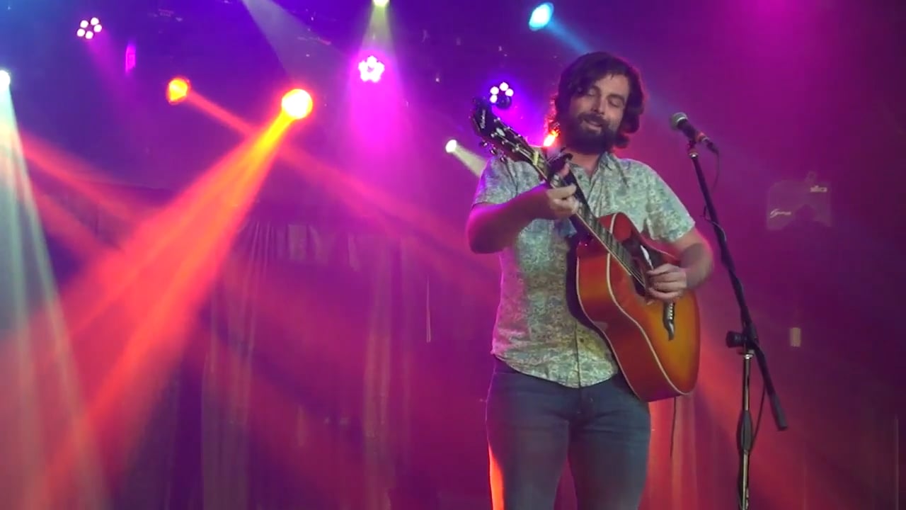 Jon Bailey - Niagara live performance thumbnail